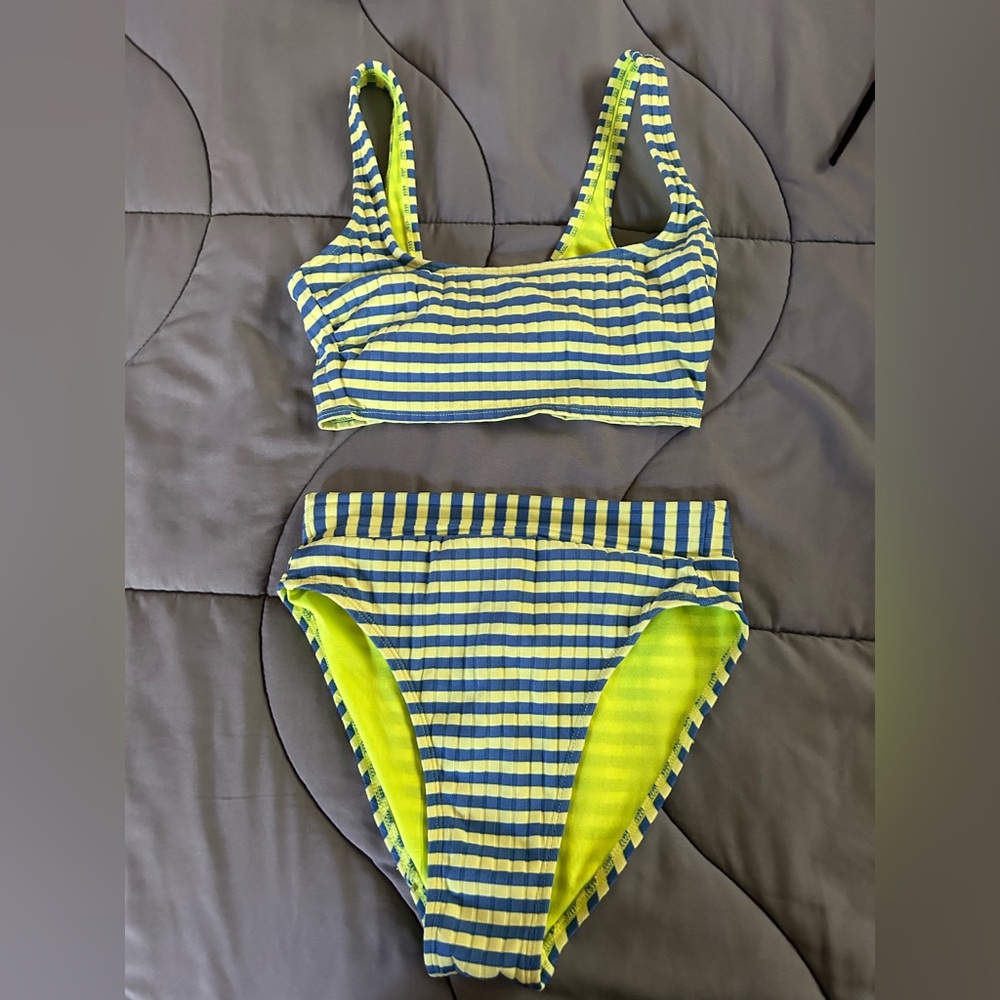 High waisted bikini